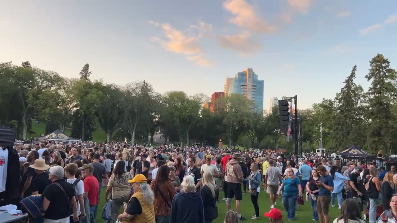 What really happened at the Sean Feucht warship meeting in Edmonton?