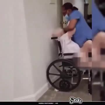 Nurse abuses and beats elderly woman in wheelchair while coworkers film