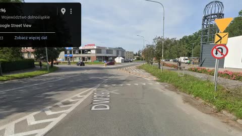 Impresje Inżyniera Ruchu - Oława 3 Maja / Żeromskiego - mamy tu niezły burdel. Pierwszeństwo.