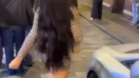 Steps of this british tgirl in london