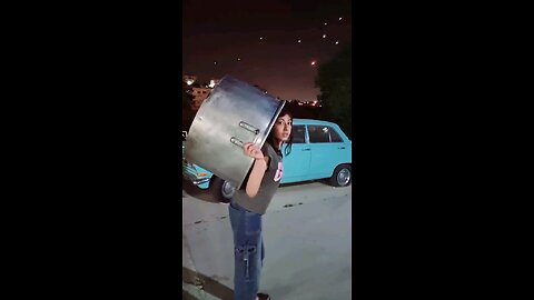 iran missyle attacks like fireworks in Israel