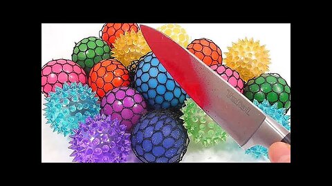 EXPERIMENT Glowing 1000 degree KNIFE VS Slime Balls