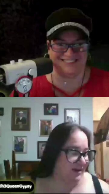 Queen Got her gold Mic