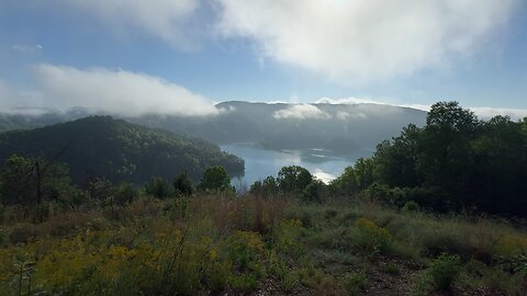 Lake Jocassee