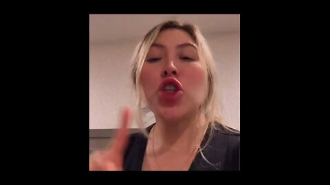 Claro que si, a l@s lind@s nos apesta las verijas, y las pelotas, nos tiramos pedos y cagamos normal
