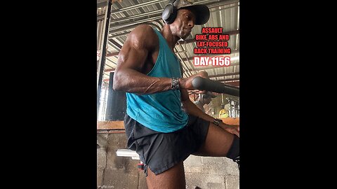Starting the week off with some Back Training (Day 1156)