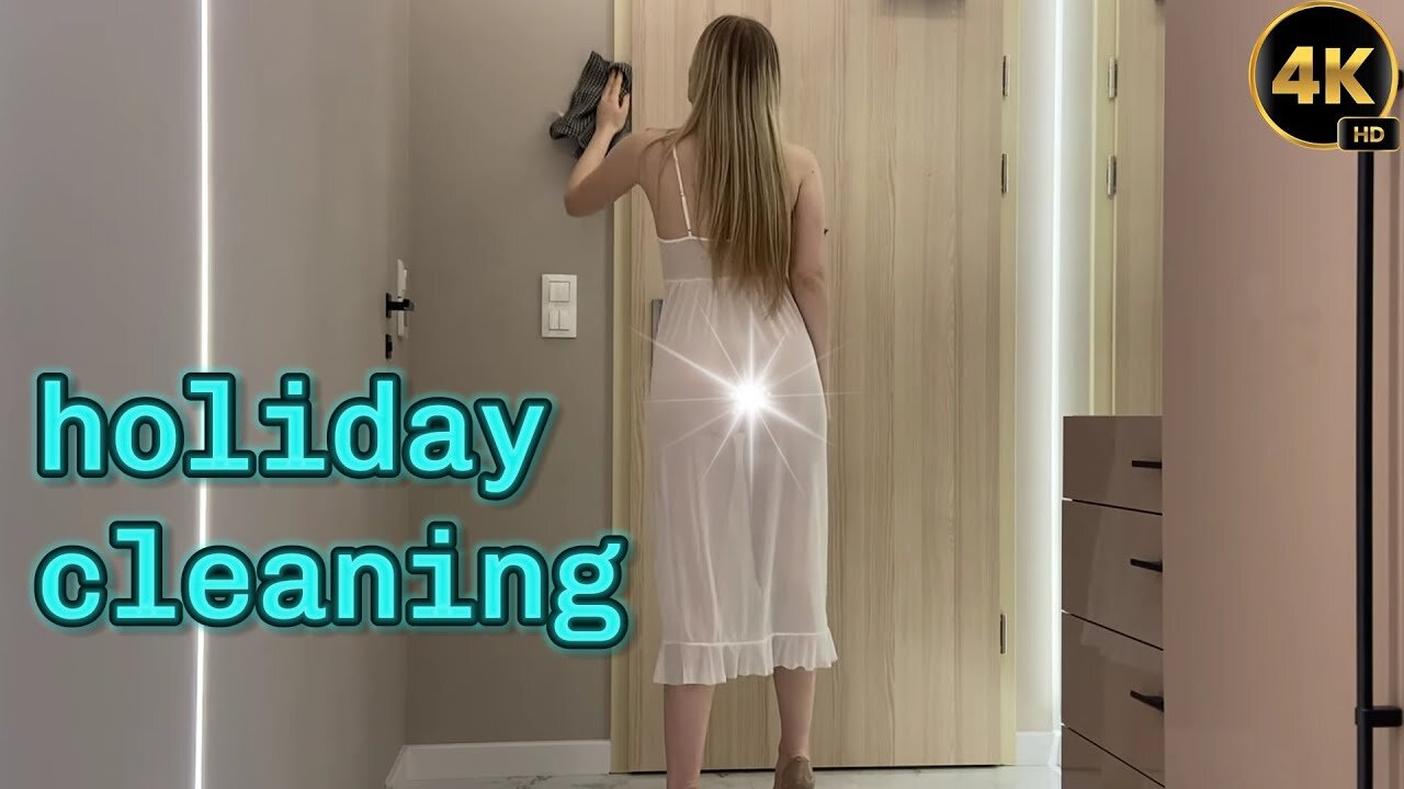 See-Through Table Cleaning wit
