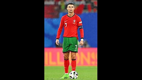 ronaldo gave his driver a Rolls-Royce #CristianoRonaldo #CR7 #Ronaldo #CR7Skills #CR7Goals