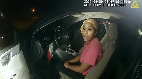 Police Teach Entitled 19-Year-Old Her First Life Lesson