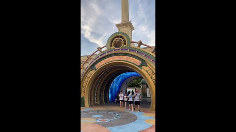 Epic Universe Orlando | Battle at the Ministry of Magic Ride Experience ⚡️