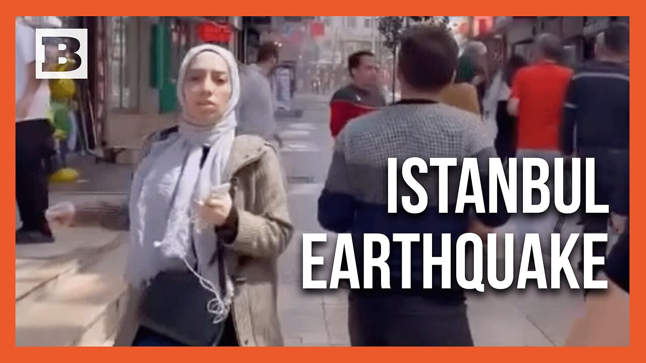 People Scream and Run After 6.2 Magnitude Earthquake Hit Istanbul