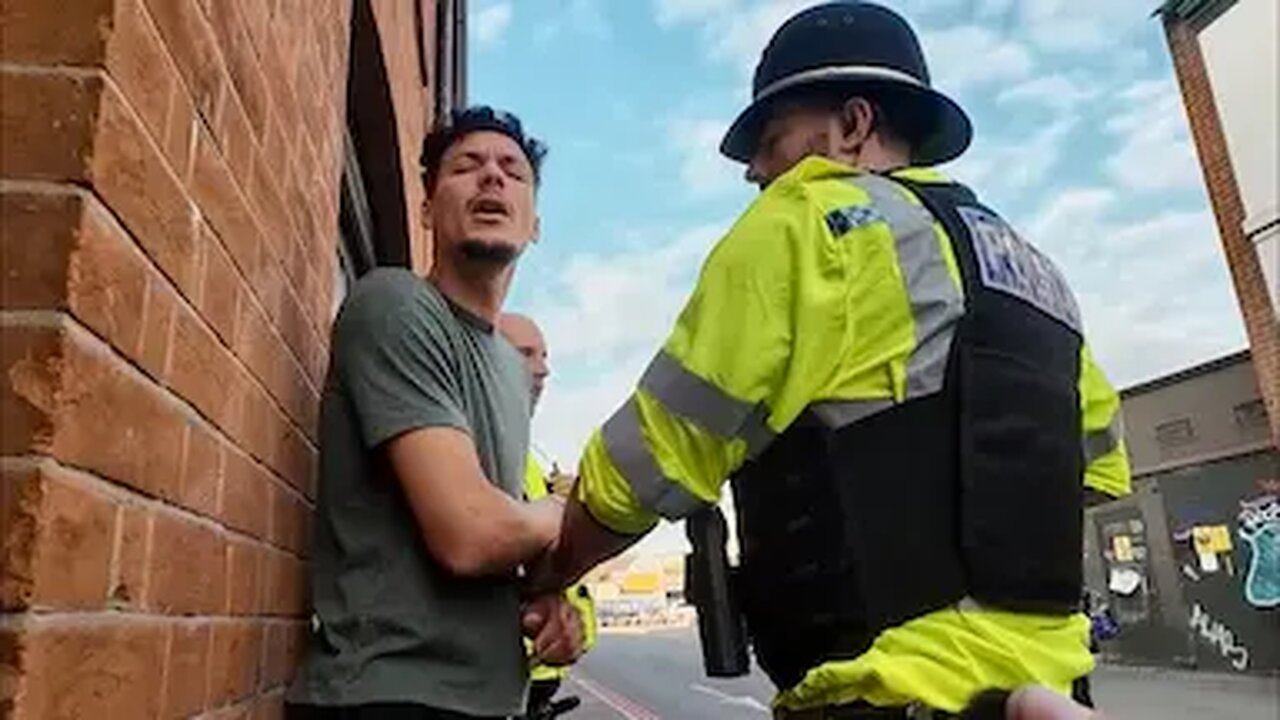 ILLEGAL’ MIGRANT ARRESTED FOR INDECENT EXPOSURE AFTER FLASHING US AG HOTEL!!!