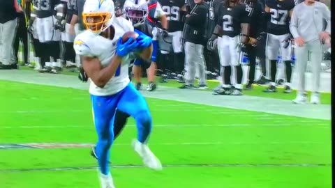 Chargers ⚡️QB #10 Justin Herbert 60yd TD 🏈💣bomb 