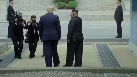 JUST IN 🚨 On Air Force One President Trump said North Korea’s Leader Kim Jong Un. LET’S GO 🔥