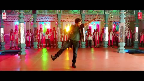 Blockbuster [4K] Full Video Song _ Sarrainodu _ Allu Arjun_Rakul Preet _ Thaman S _