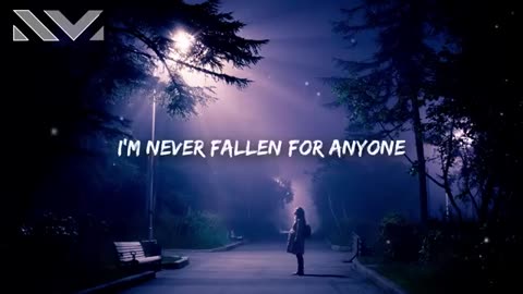 Mimi Webb - Good Without (Lyrics)