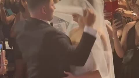 ISRAEL: Boris was severely wounded in the war and lost his leg – this evening, got married