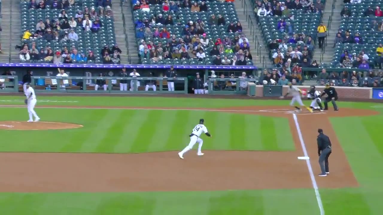 Rockies complete a 5-4-3 triple play vs A's