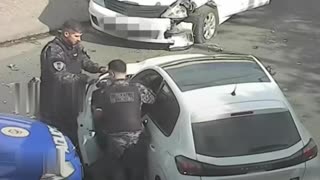 Intentó huir de un control policial, chocó y terminó detenido