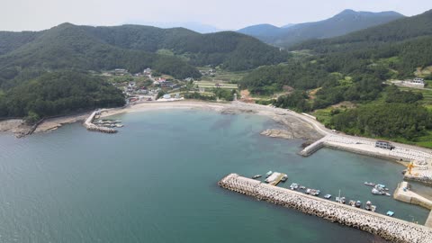 The sea in front of Ipan Port, Gosung-gun, Gyeongsangnam-do, South Korea