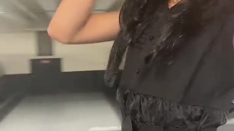 A goth tgirl to send you affection