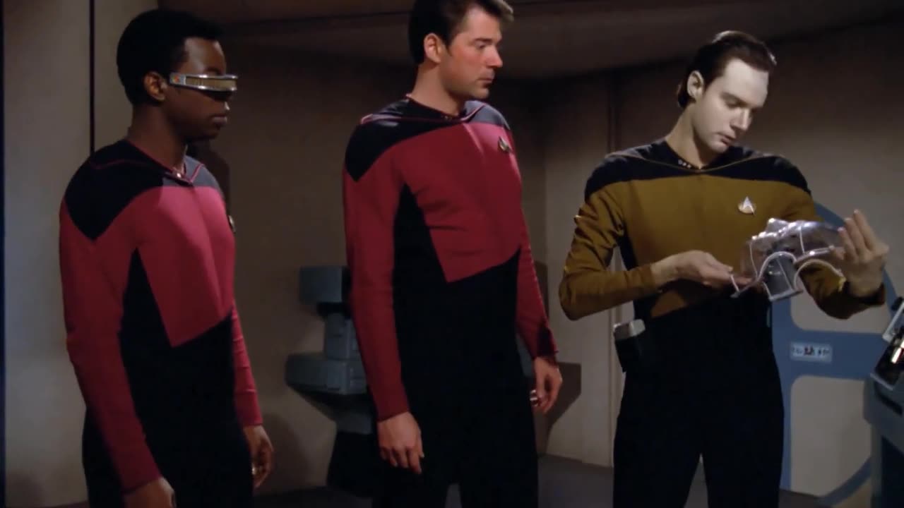 Star Trek TNG (deepfake) Riker and Data