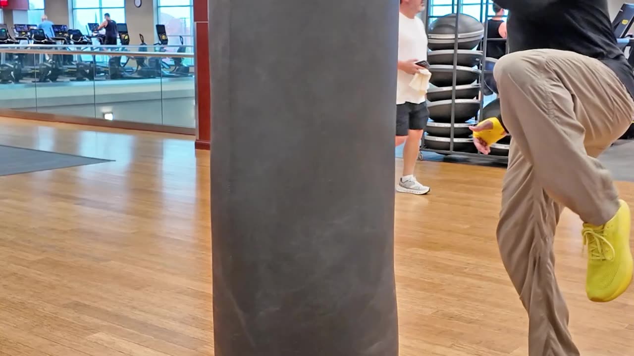 CHEST AND BACK TRAINING 2025-12-06