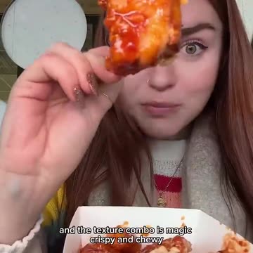 Trying the best fast food fried chicken in Korea! #foodie #shorts #friedchicken #korea #koreanfood