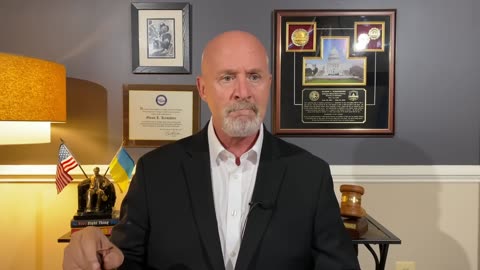 Donald Trump takes the 5th, while the FBI takes Republican Scott Pardon - Elijah_SHOW VOL 2
