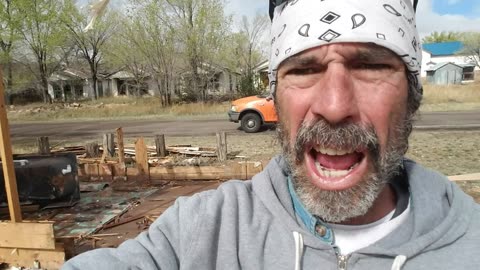 Using old lumber for off-grid cabin build