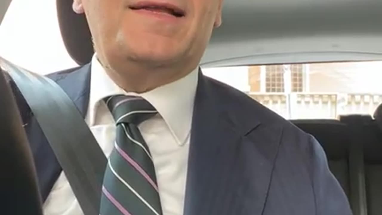 Alberto Bagnai Ascoltando analista alla radio che dice quello che dicevo da Gennaio 2025 23-04-2025
