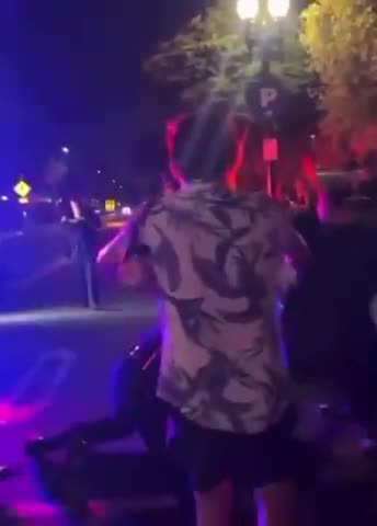 CIVIL WAR ON THE STEETS - It's 1937 all over again