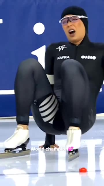 I am now a fan of ice skating for some reason...LOL