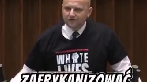 🇵🇱 Polish MP Dariusz Matecki wears a 'White Lives Matter' t-shirt