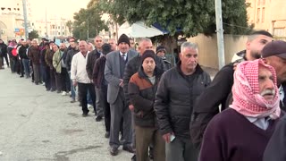Some Palestinians rejected at checkpoints en route to Al-Aqsa prayers