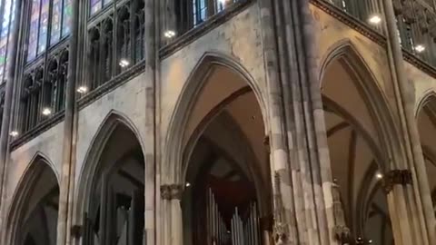 In Germany, the soundtrack from Interstellar was played at the Cologne Cathedral.