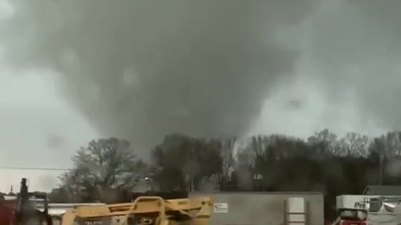 Another video of the tornado on the ground in Taylorsville, Mississippi; reports of major damage.
