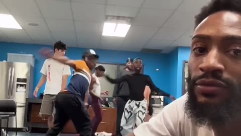 DRAG DANCE PRACTICING (RANDOM CLIPS)