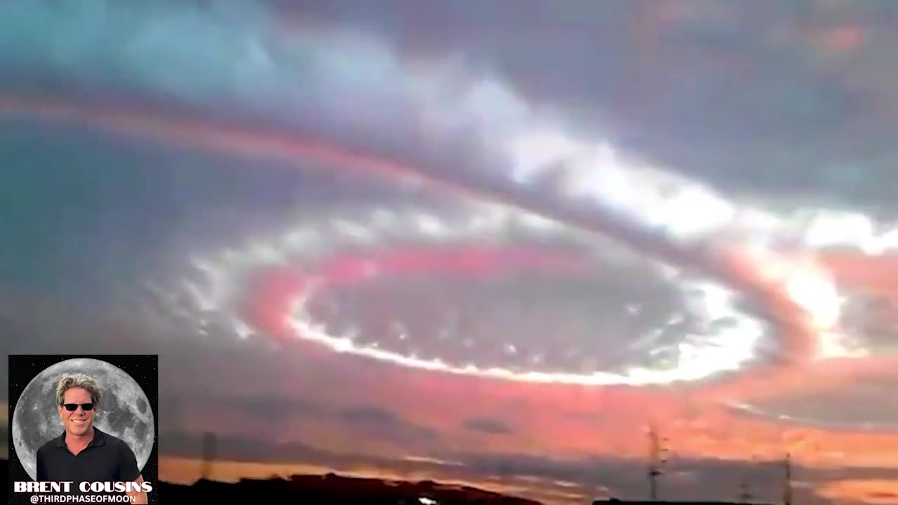 BREAKING NEWS! JAW-DROPPING CLARITY ARE THESE THE ULTIMATE UFO SIGHTINGS ?