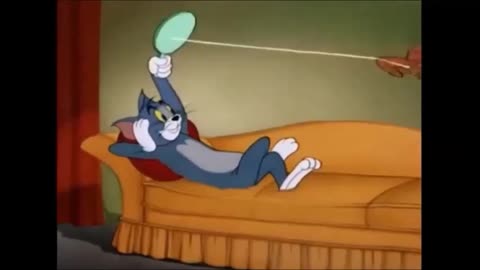 Tom & Jerry: Triplet Trouble (Jerry spanked)