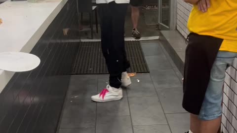 Man Gets Smacked With Hot Pizza