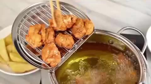 Stainless Steel Tempura Fryer Pan with Thermometer 🔥 Best for Crispy Frying No Electricity Needed