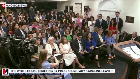 🇺🇸 WH Press Sec Karoline Leavitt Speaks about Senate Vote on Trump's One Big Beautiful Bill [LIVE]
