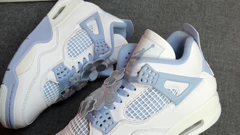 Jordan 4 Retro Forget Me Not 🦋