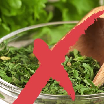 DIY Health Hack: KILL Garlic Breath FAST with Sugar-Free Zinc Gum!