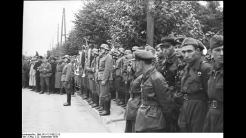 Rare photos: Nazi-Bolshevik military parade 1939
