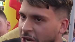 Venezolano advierte a españoles sobre el socialismo