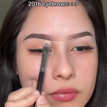 Eyebrows technique