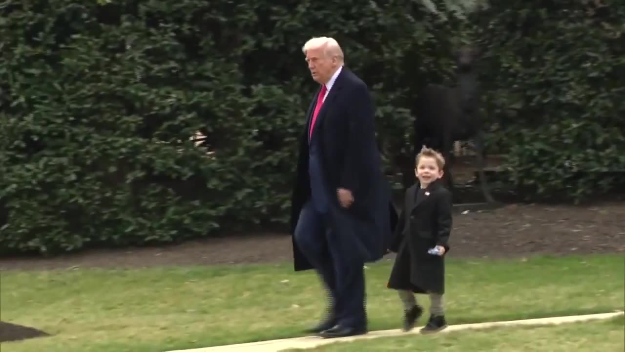 WATCH: President Trump and Elon's son go viral in heartwarming video