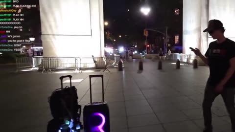 Streamers are now playing Ye's new song in public